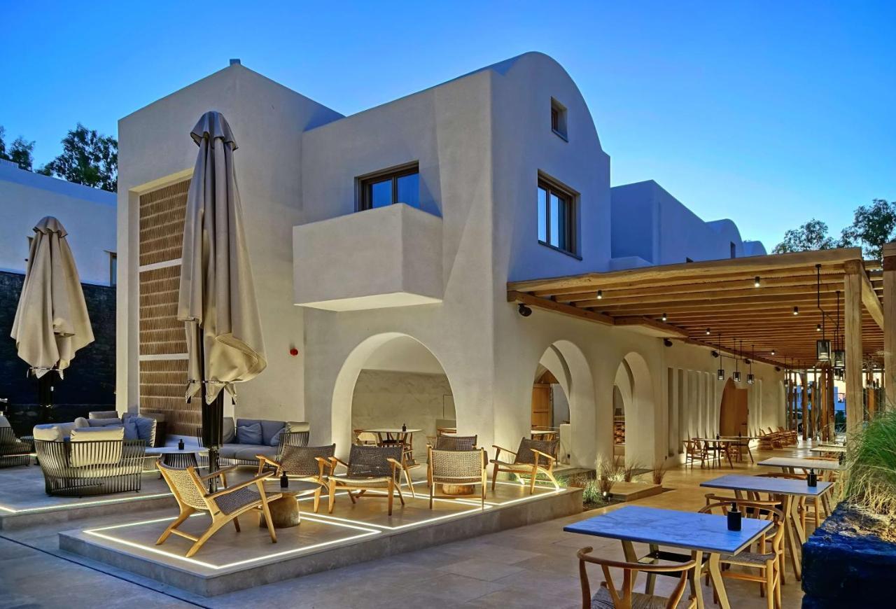 Radisson Blu Zaffron Resort, Santorini (Adults Only) Камарі Екстер'єр фото