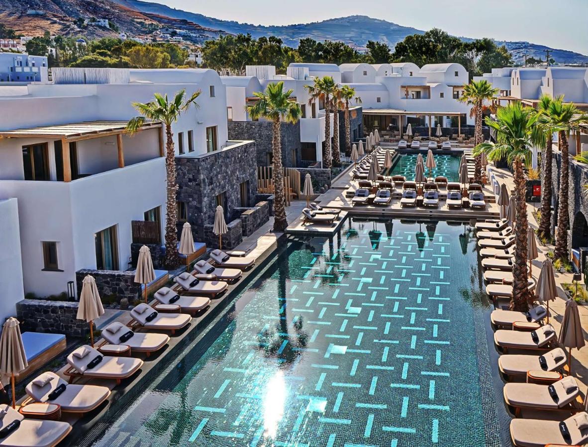 Radisson Blu Zaffron Resort, Santorini (Adults Only) Камарі Екстер'єр фото