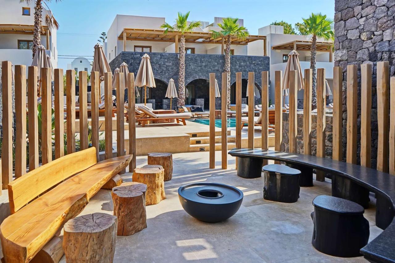 Radisson Blu Zaffron Resort, Santorini (Adults Only) Камарі Екстер'єр фото