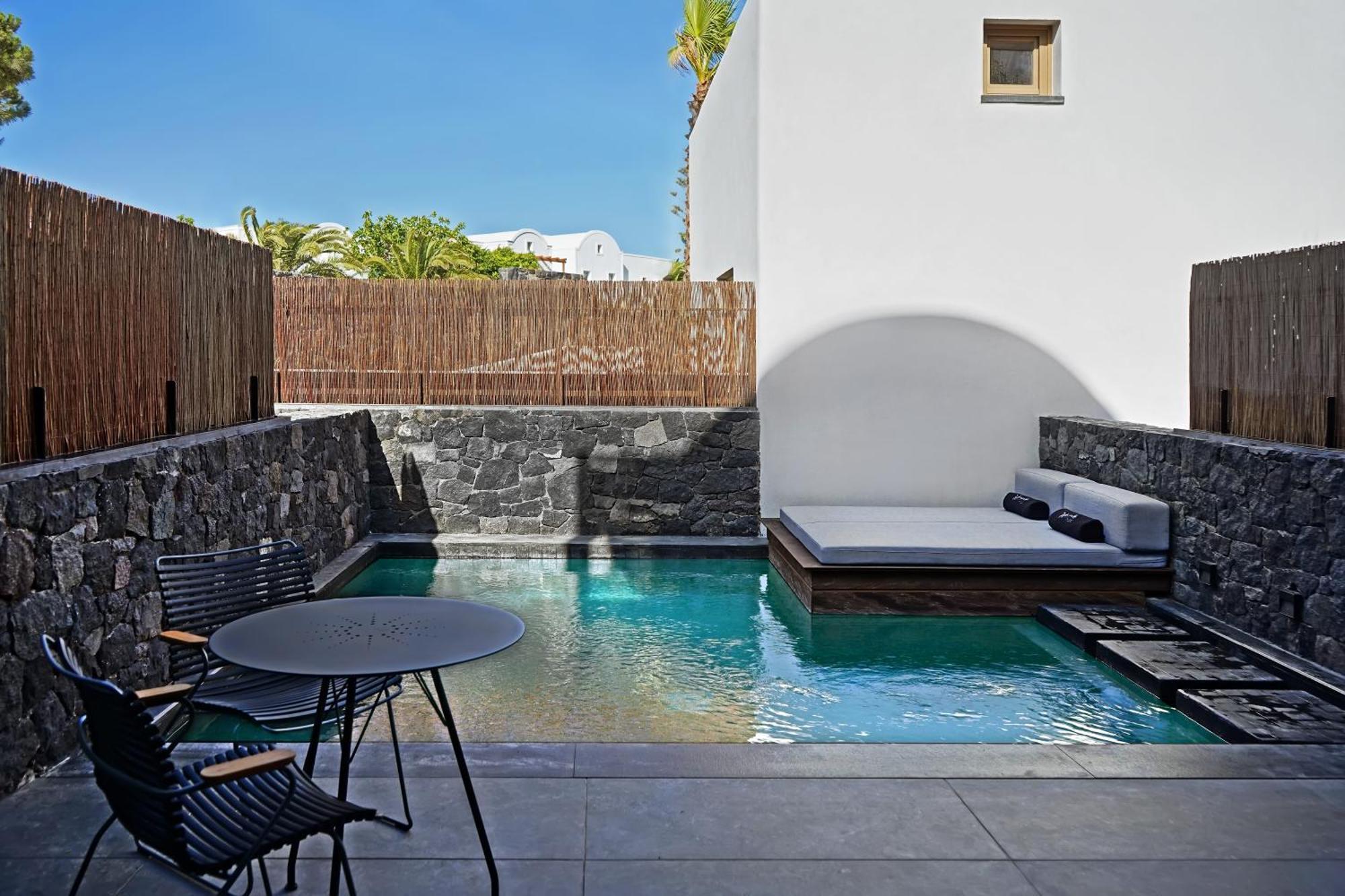 Radisson Blu Zaffron Resort, Santorini (Adults Only) Камарі Номер фото